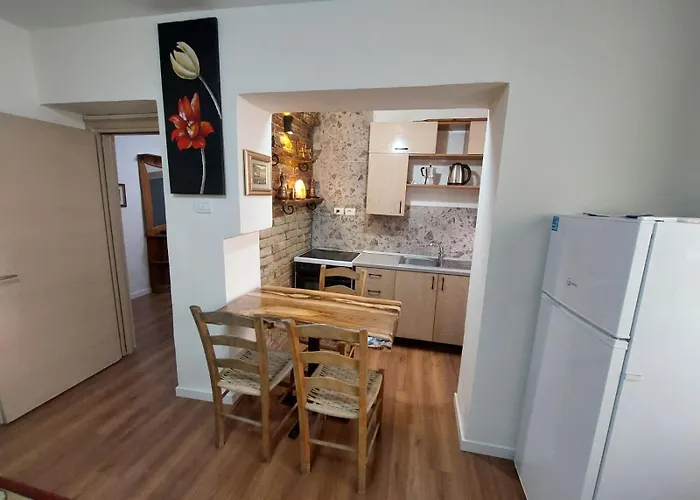 Scutari Apartment